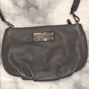Marc Jacobs shoulder bag.